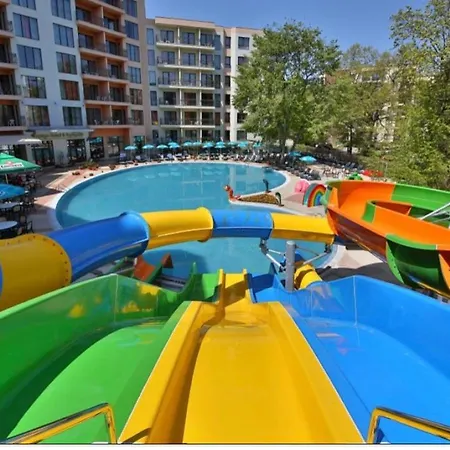 וילה Luxury Beachfront גולם